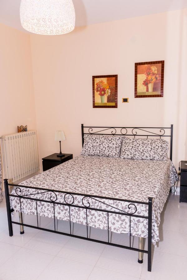 La Casa Di Bia Bed & Breakfast กอร์เลโอเน ภายนอก รูปภาพ