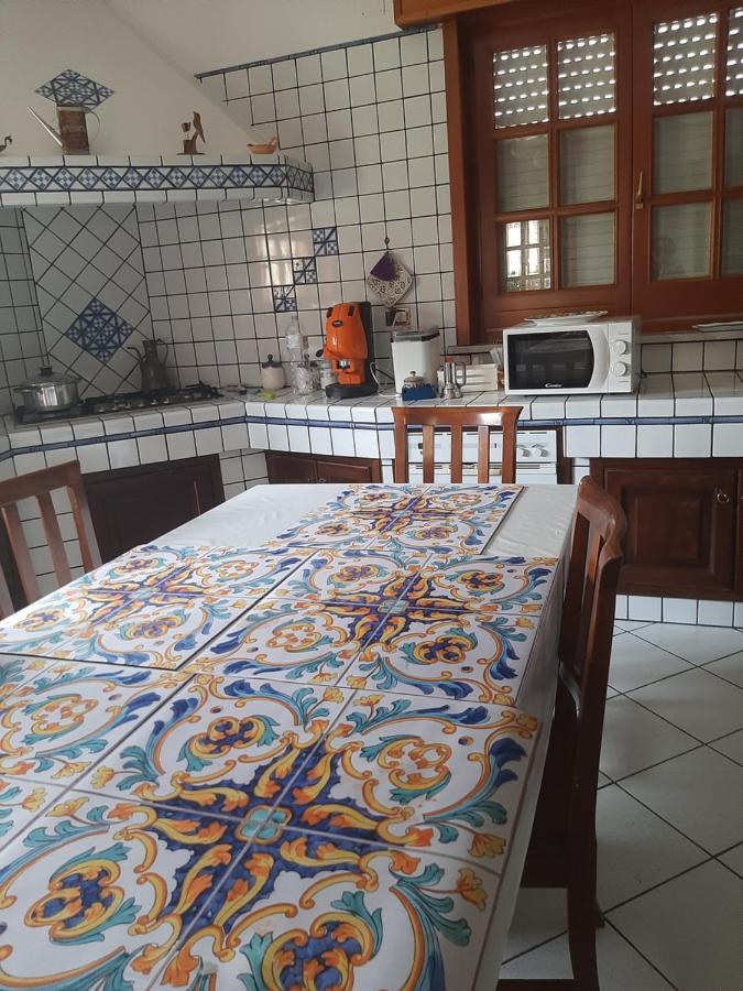 La Casa Di Bia Bed & Breakfast กอร์เลโอเน ภายนอก รูปภาพ